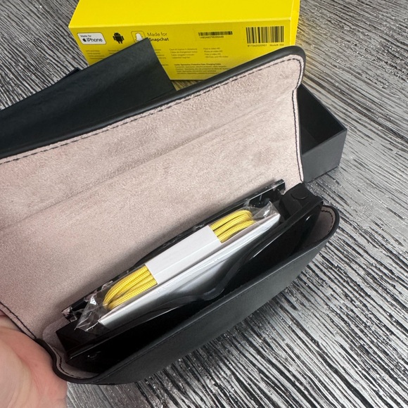 (NIB) 👻 Snapchat Spectacles 🕶️ - Picture 8 of 16